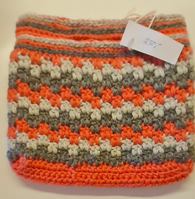 Hovedbilde Veske foret ca 22 x 20 cm nr 01