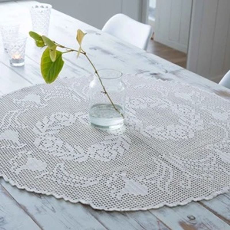 1419-10 Rund duk med rosekranser