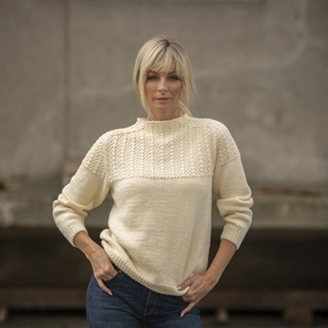 Hovedbilde Katalog 2023-5 Tandori genser